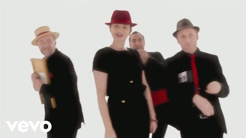 Clip Paris Combo Je suis partie